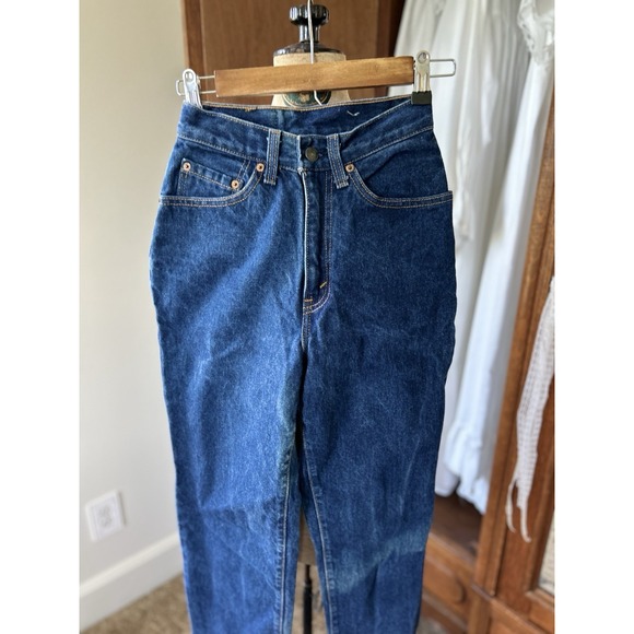Levi's Vintage High Waisted Mom‎ Jeans Dark Wash Denim Classic Style USA Size 3 - Picture 3 of 12